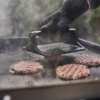 6785 pressa per hamburger weber liveoakbbq (3) 6785 pressa per hamburger weber liveoakbbq (3)